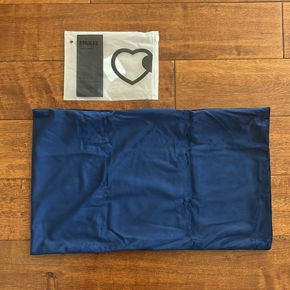 NWT Miulee Velvet Pillow Covers Dark Blue Pillowcase Soft Solid Cushion - Picture 8 of 12